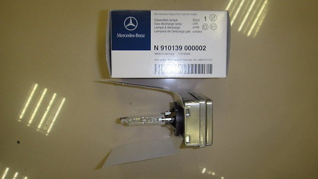 910139000002 MERCEDES-BENZ ЛАМПОЧКА ГАЗОРАЗРЯДНАЯ.