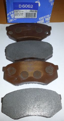 Комплект тормозных колодок, дисковый тормоз KASHIYAMA D6062