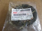 Сальник передней ступицы внутренний ISUZU NQR7175 73908 оригинал ISUZU 8942481171