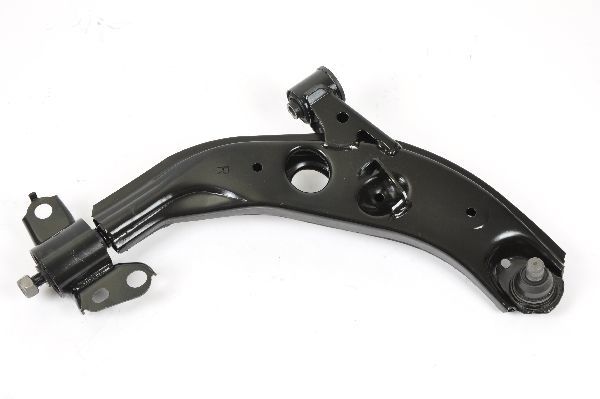 Рычаг подвески нижний правый SH AUTO PARTS SH31027