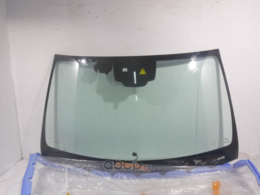 1666705400 MERCEDES-BENZ СТЕКЛО ВЕТРОВОЕ