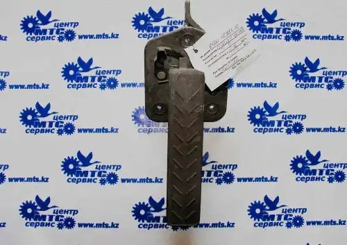 Педаль газа с кронштейном МАЗ ТАИМ 64221110800510