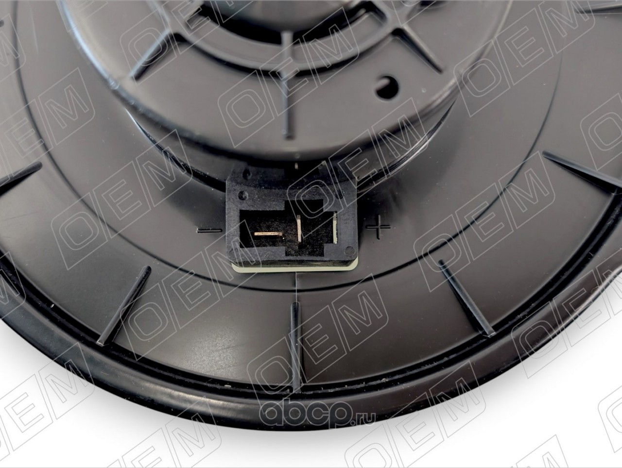 OEM0120VOT O.E.M. Вентилятор печки  Toyota Hilux 5  1988-1997