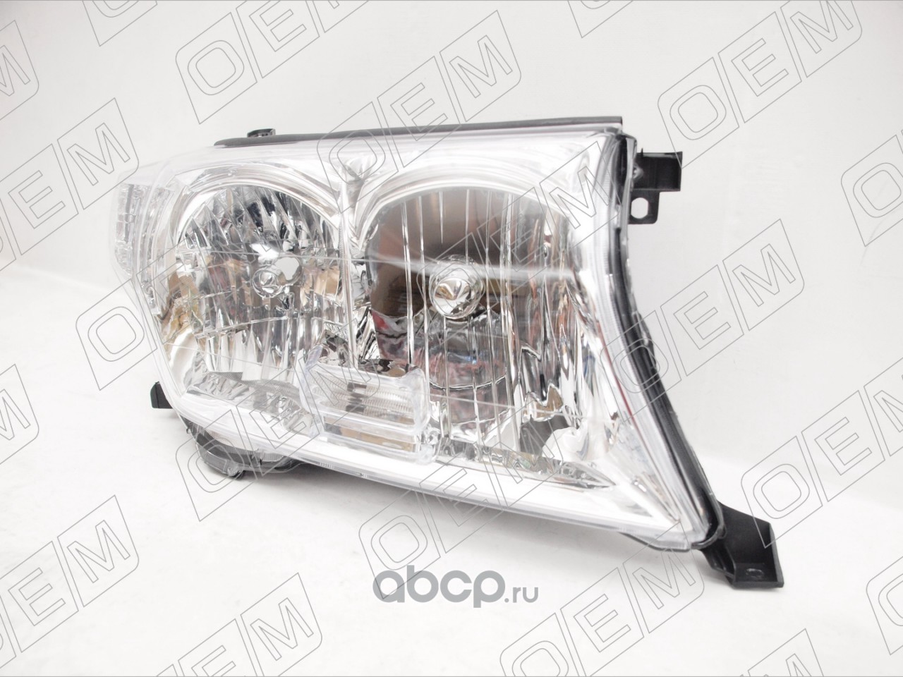 OEM0455FR O.E.M. Фара правая Toyota Land Cruiser 2007-2012 ксенон