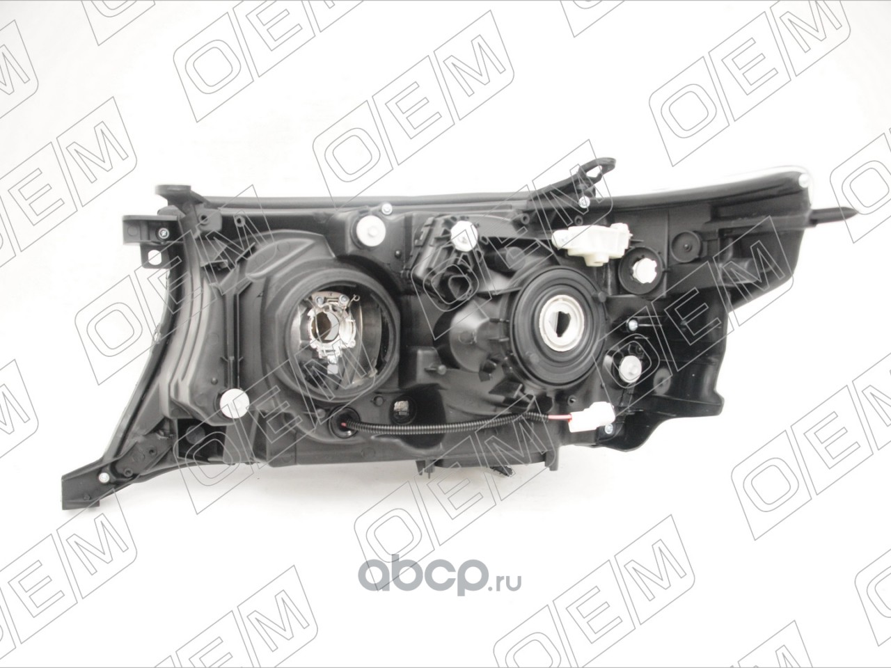 OEM0455FR O.E.M. Фара правая Toyota Land Cruiser 2007-2012 ксенон