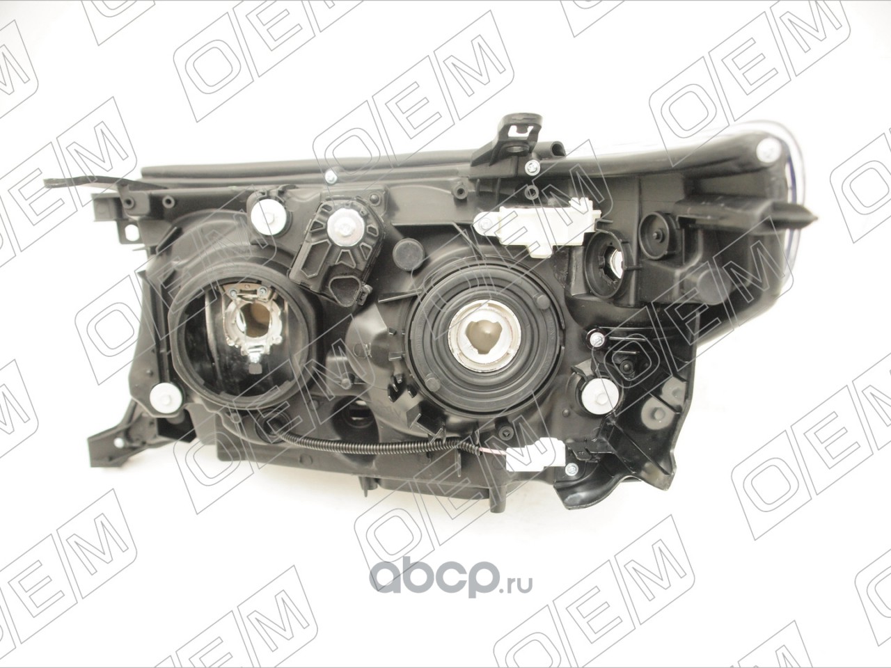 OEM0455FR O.E.M. Фара правая Toyota Land Cruiser 2007-2012 ксенон
