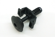 A0009912595 MERCEDES-BENZ Клипса радиатора