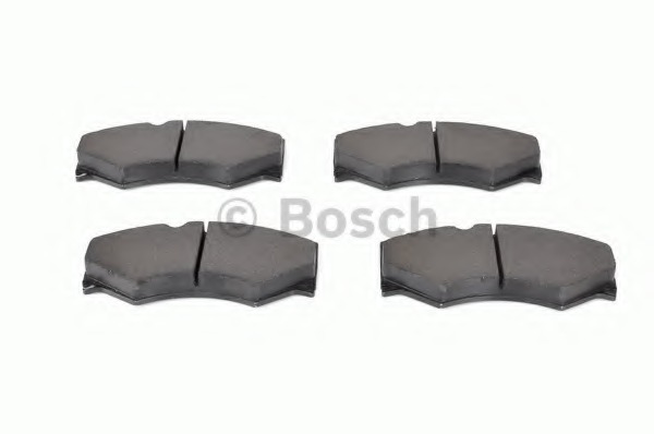 0986467841 BOSCH Комплект тормозных колодок