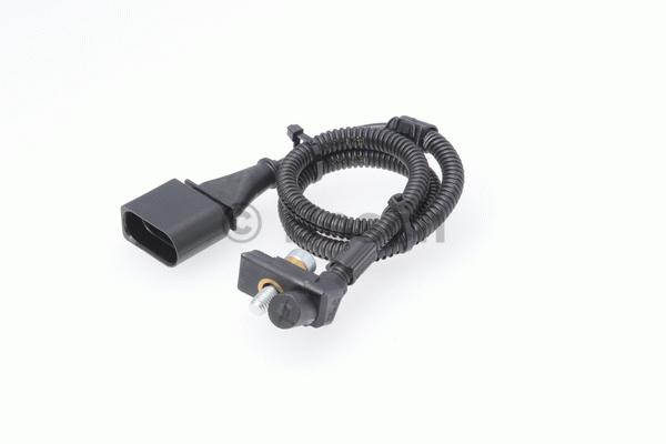 0261210215 BOSCH Датчик импульсов