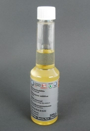 G001780M3 VAG Универсальная присадка для бензина