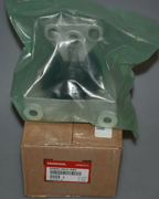 50850SNAA82 HONDA ОПОРА АКПП