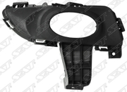 STMZV72191 SAT Оправа ПТФ Mazda 3 03-06 / Axela 03-06 (Справа)